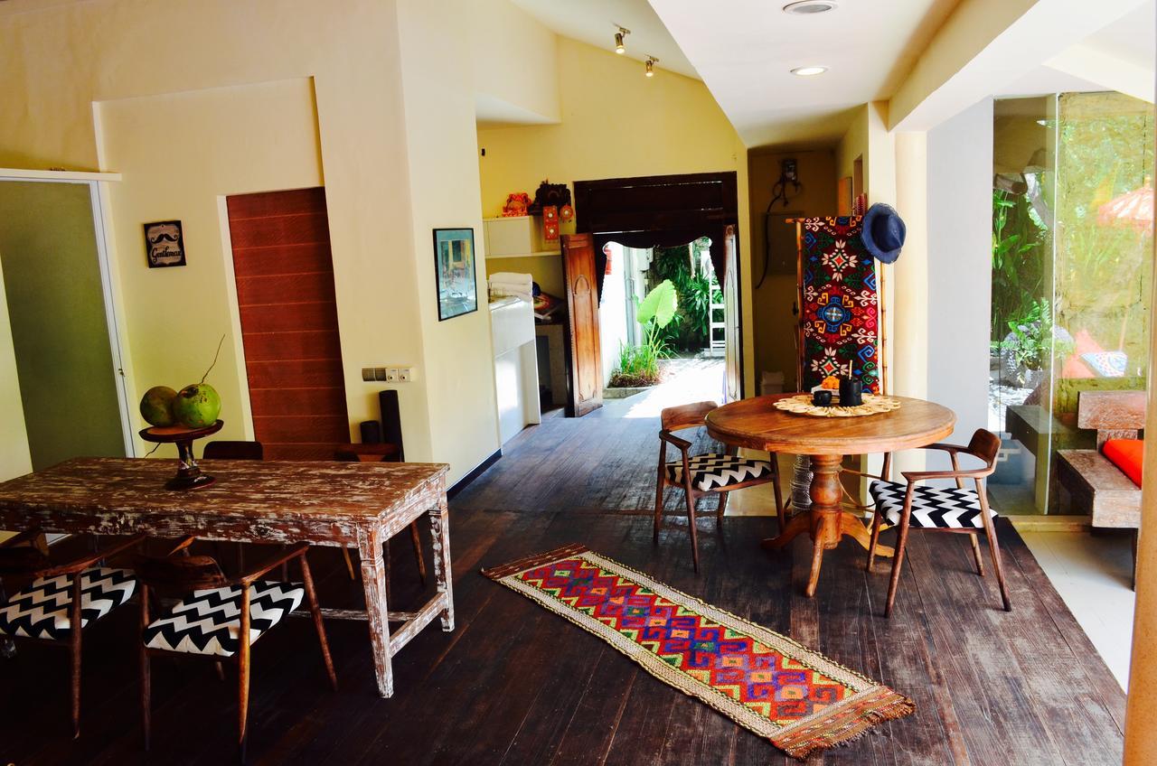 Karisa Pods Hostel เซมินยัค ภายนอก รูปภาพ